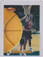 Topps 1998 Bowmans Best Refractor #60 Michael Jordan