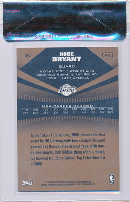 Topps 2007 Triple Threads Sepia #22 Kobe Bryant 84/299