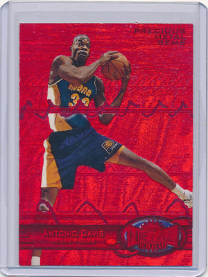 Skybox 1997-1998 Metal Universe Championship Precious Metal Gems Red #54 Antonio Davis 19/100