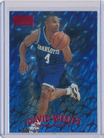 SkyBox 1997-1998 Premium Star Rubies #168 David Wesley 4/50