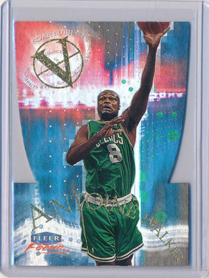 Fleer 1999-2000 Focus Soar Subjects #4/15U Antoine Walker 49/50