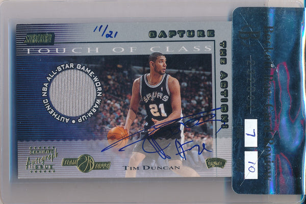 Topps 2000-2001 Capture The Action! Touch Of Class #TCA-TD Tim Duncan 11/21 / BGS Grade 7 / Auto Grade 10