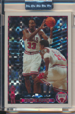 Topps  2003-2004 Chrome  X-Fractor #49 Scottie Pippen 51/220