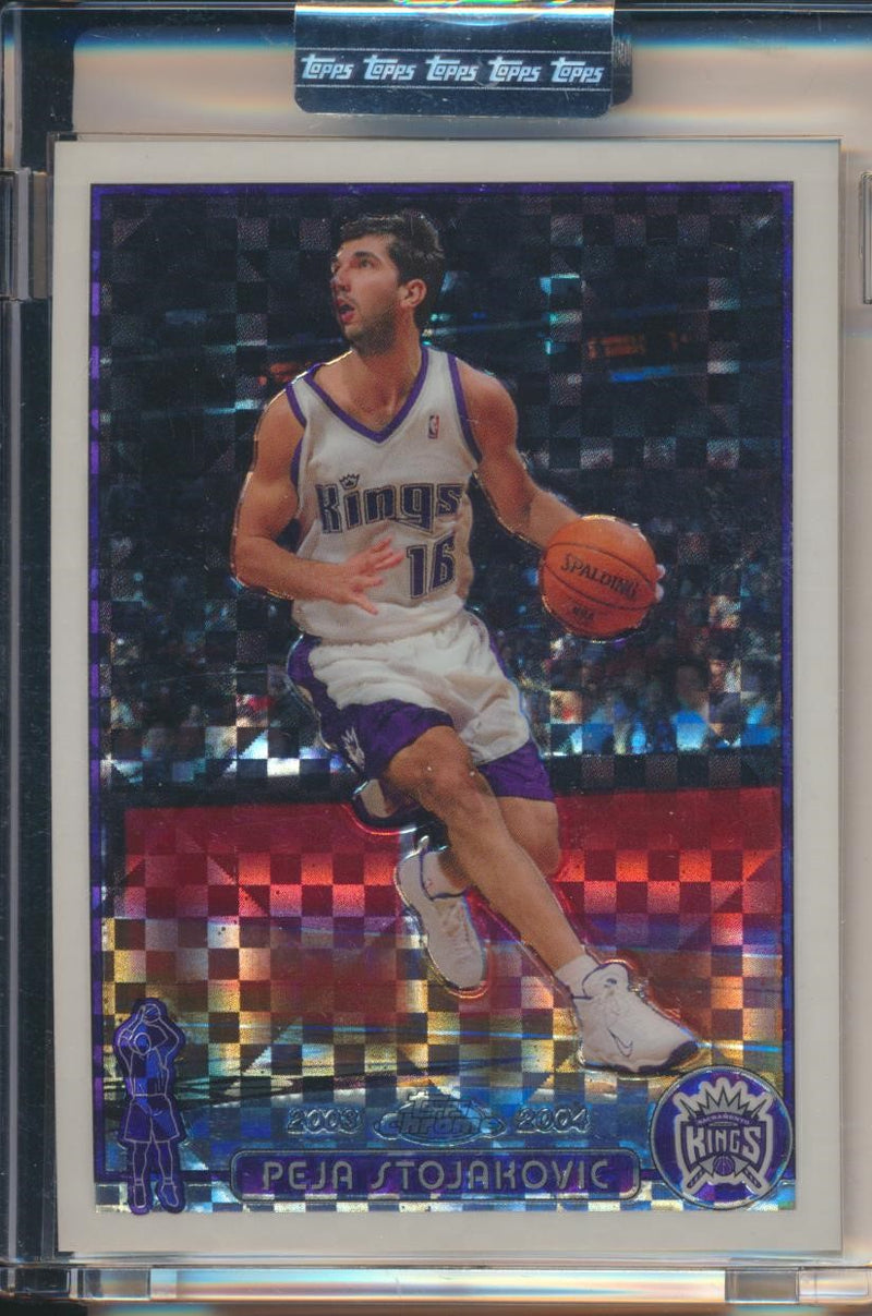 Topps  2003-2004 Chrome  X-Fractor #16 Peja Stojakovic 137/220