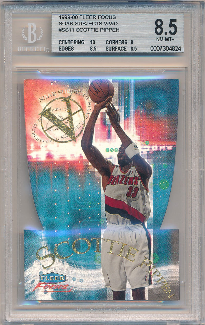 Fleer 1999-2000 Focus Soar Subjects #11/15U Scottie Pippen 44/50 / BGS Grade 8.5