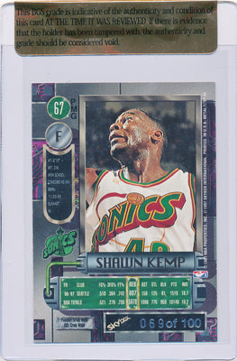 Skybox 1997-1998 Metal Universe Championship Precious Metal Gems Red #67 Shawn Kemp 69/100