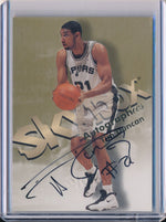 SkyBox 1998-1999 Autographics Basketball #0 Tim Duncan