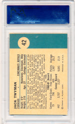 Fleer 1961 Cincinnati Royals  #42 Jack Twyman  / PSA Grade 8