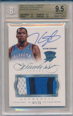 Panini 2012-2013 Flawless Patches Autographs #2 Kevin Durant 7/25 / BGS Grade 9.5 / Auto Grade 10