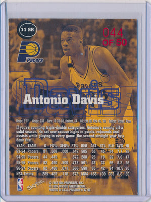 SkyBox 1997-1998 Premium Star Rubies #11SR Antonio Davis 44/50