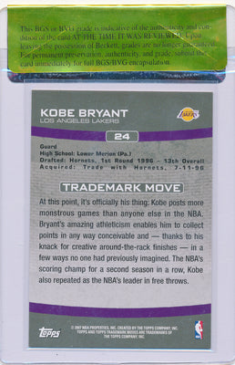 Topps 2007 Trademark Moves #24 Kobe Bryant 90/99