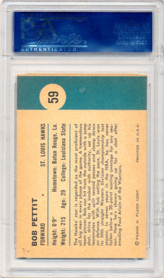 Fleer 1961 St. Louis Hawks  #59 Bob Pettit  / PSA Grade 7